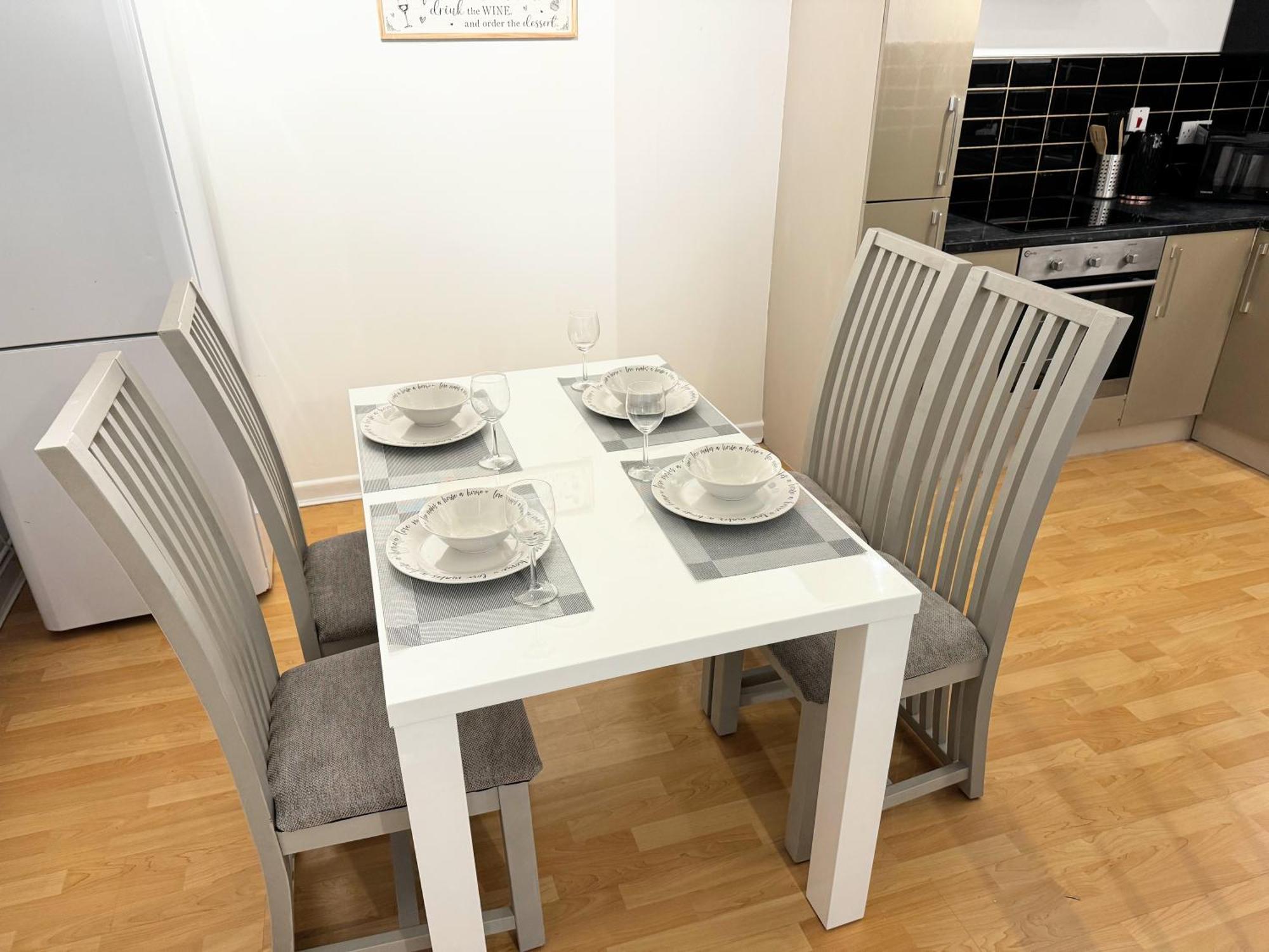 Cosy Home In City Centre 콜체스터 외부 사진